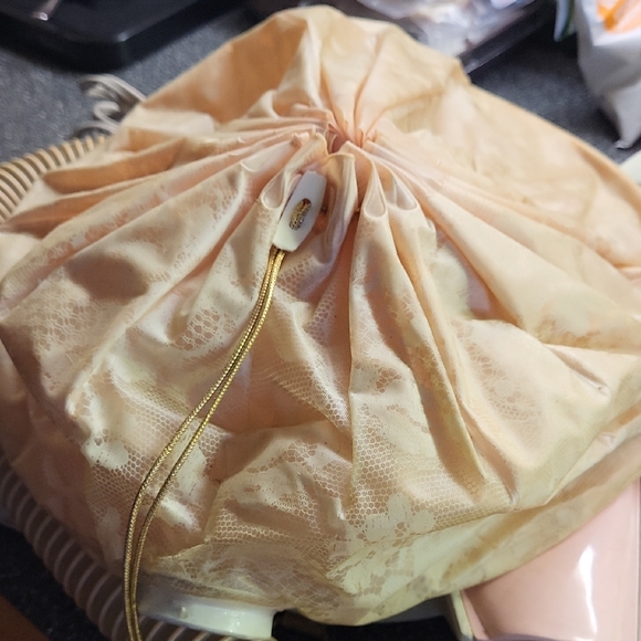 Vintage 1950s General Electric Pink Hair Dryer - Picture 4 of 6